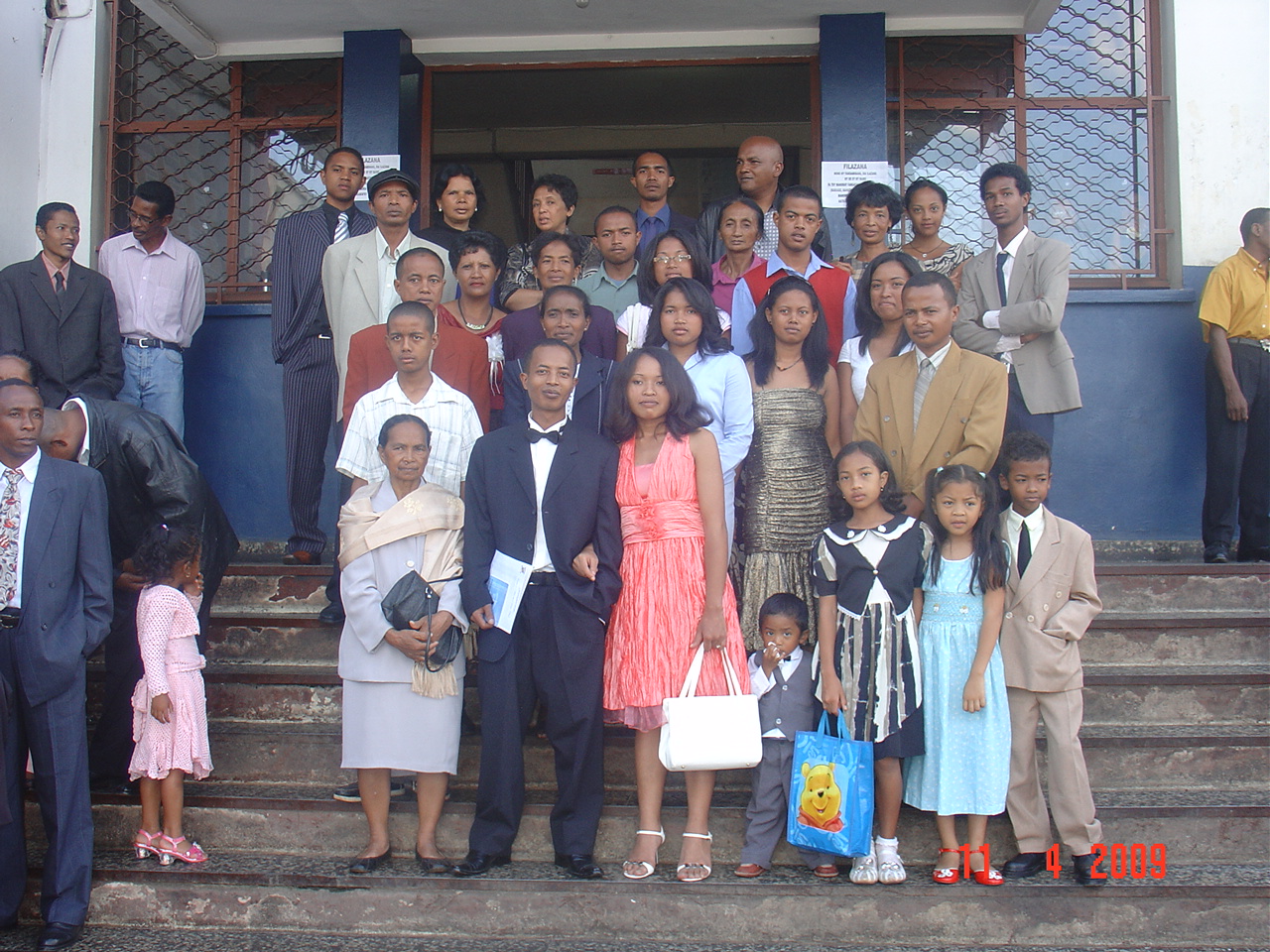 Yves_famille Tsiroanomandidy et Tana_2009